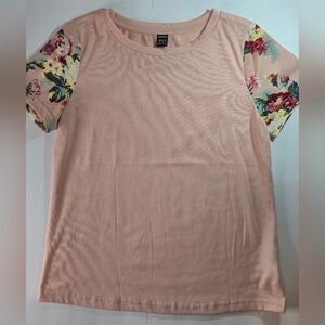 SHEIN Peach Floral Sleeve Tee